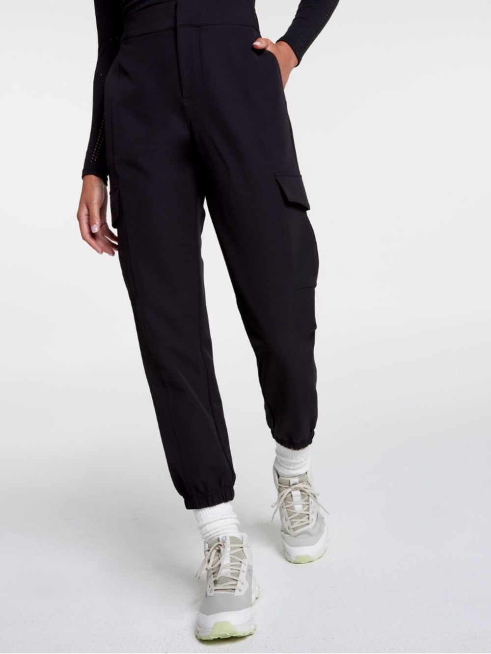 CALIA’s Effortless Crepe Black Cargo Joggers